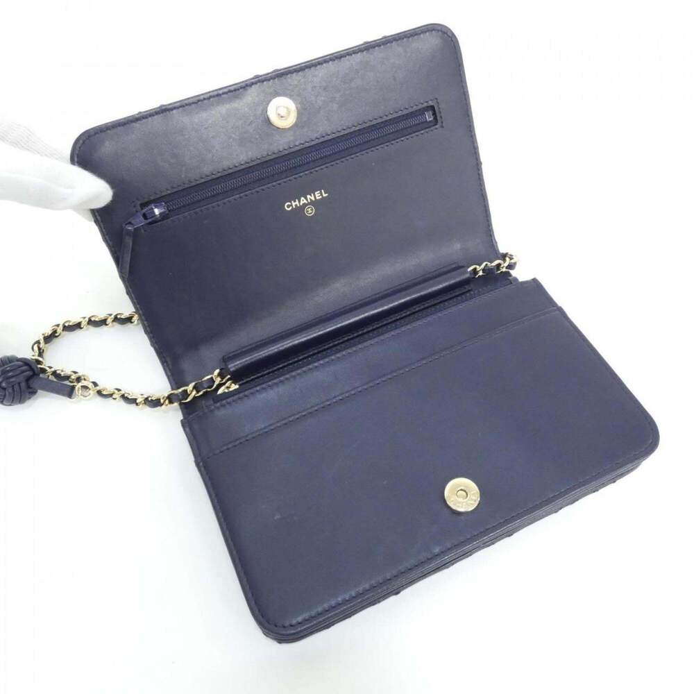 CHANEL Authentic Blue Wallet - Picture 8 of 10